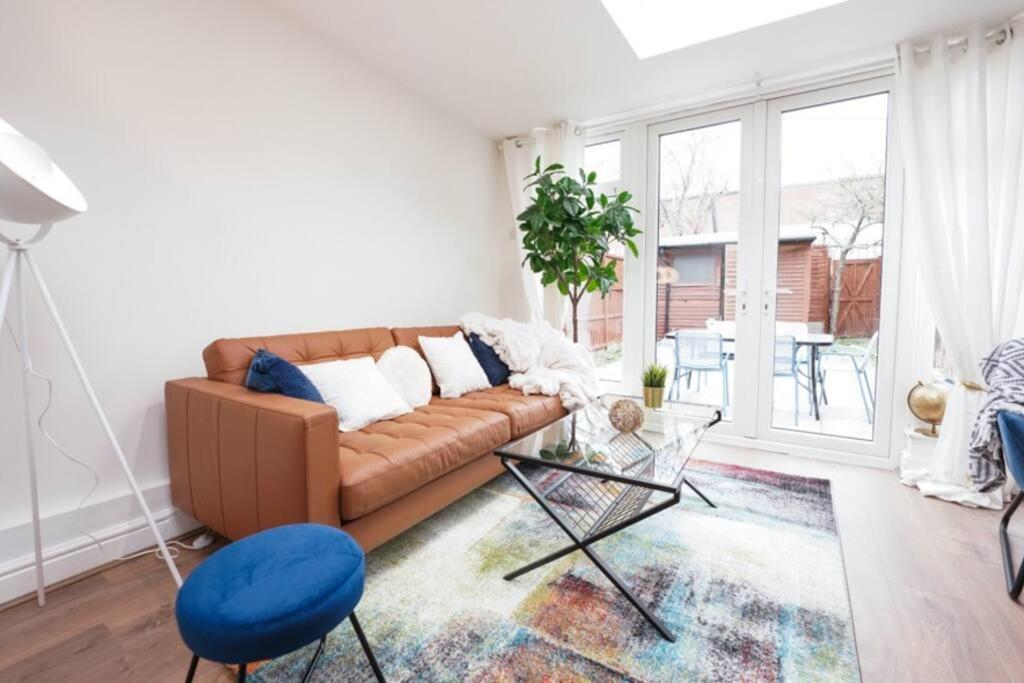 Newly Renovated Modern 4 Bed 3 Bath Apartment Londyn Zewnętrze zdjęcie